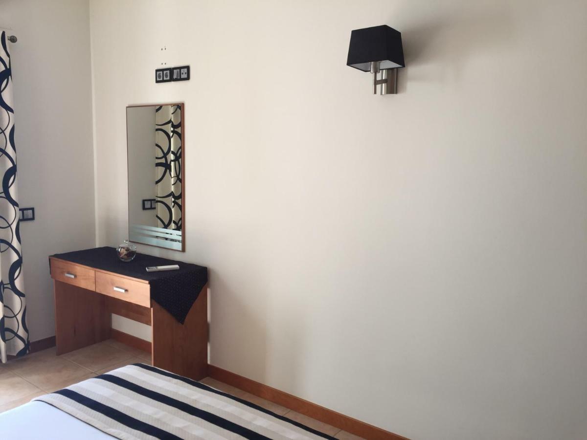 Mexilhoeira Grande Casa Violetaヴィラ エクステリア 写真