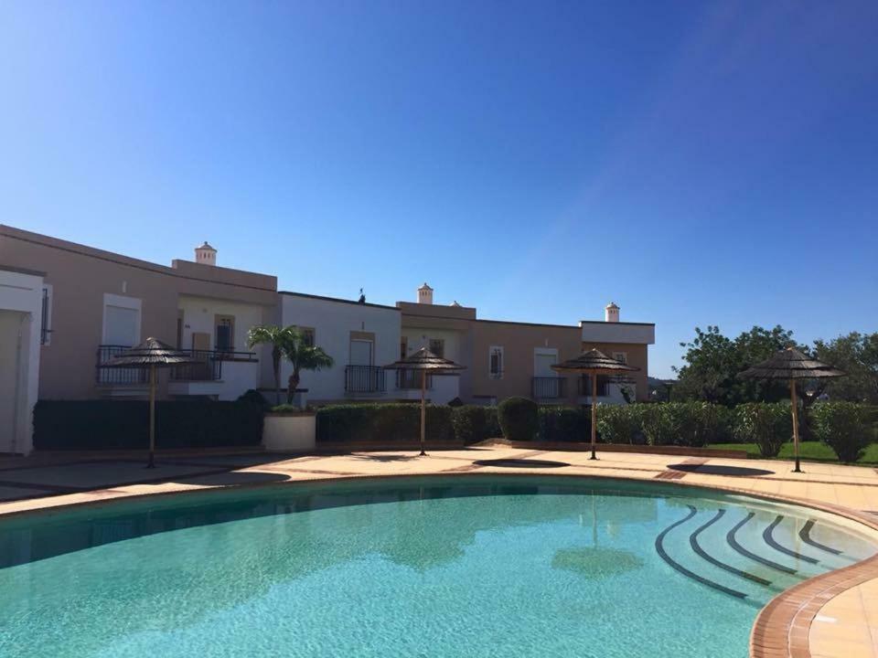 Mexilhoeira Grande Casa Violetaヴィラ エクステリア 写真